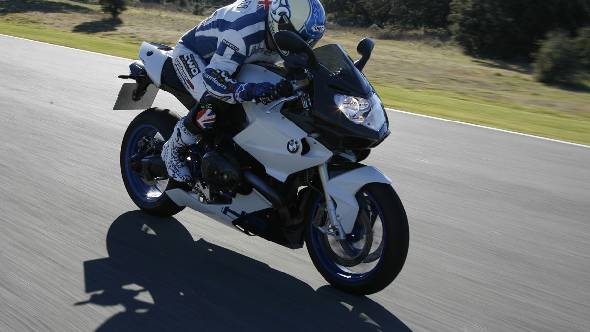 First Ride: 2008 BMW HP2 Sport