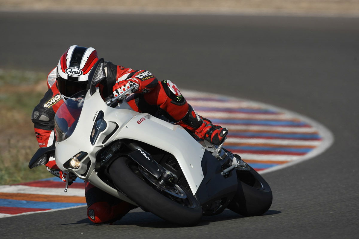 First Ride: 2008 BMW HP2 Sport