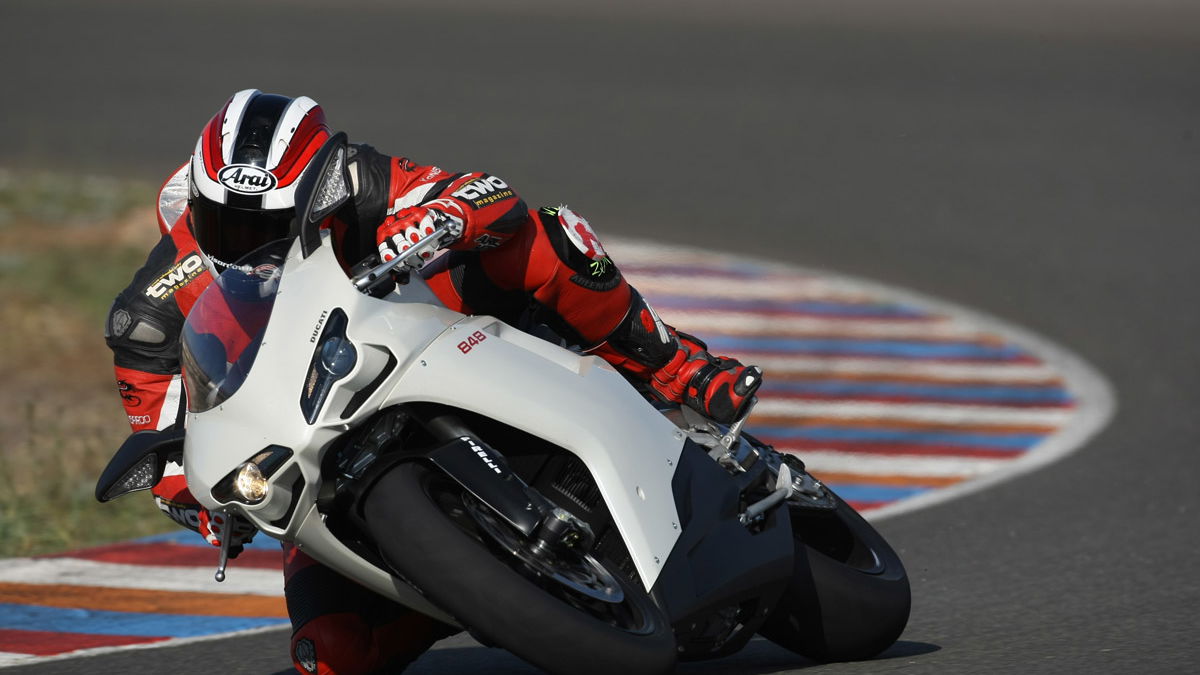First Ride: 2008 Ducati 848