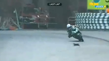 Easton wins 2010 Macau Grand Prix
