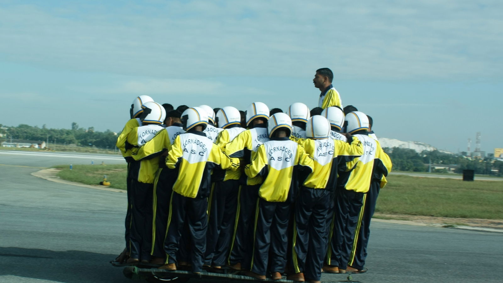 New World Record: 54 people on one motorbike