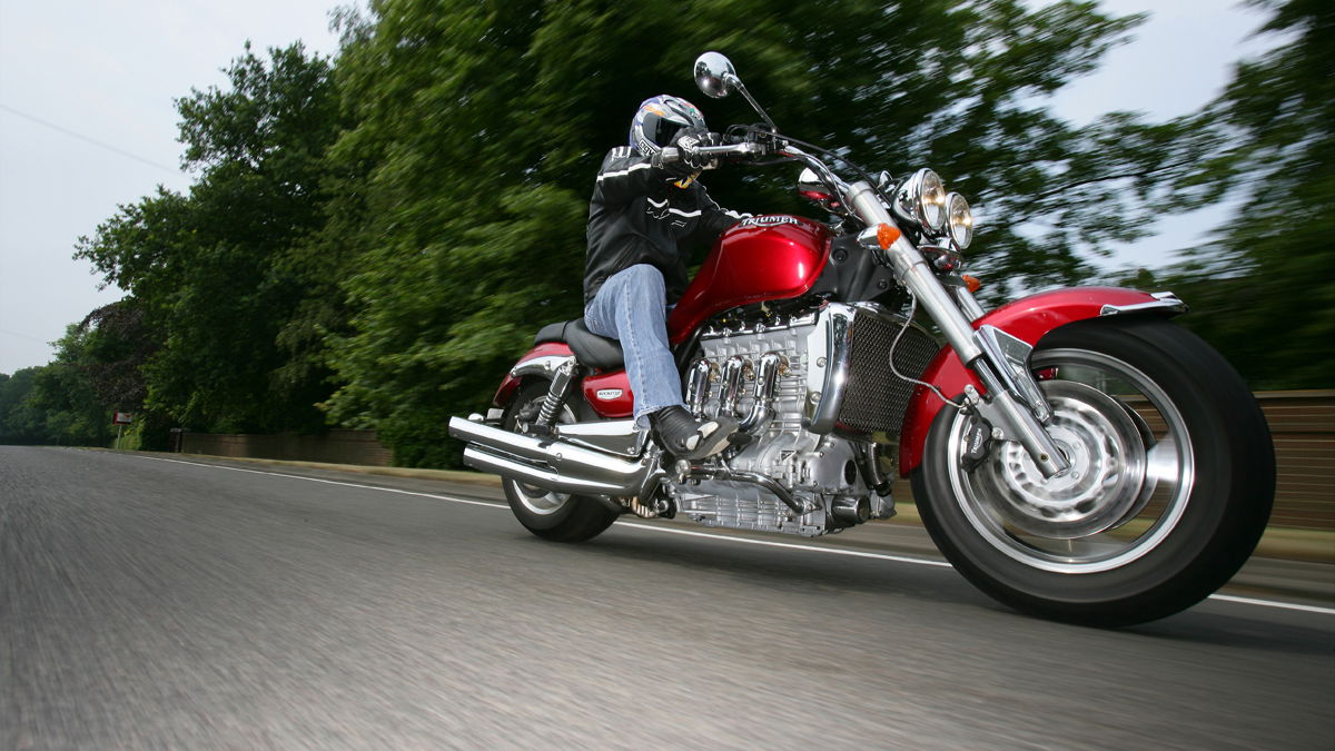 2006 Rocket III review