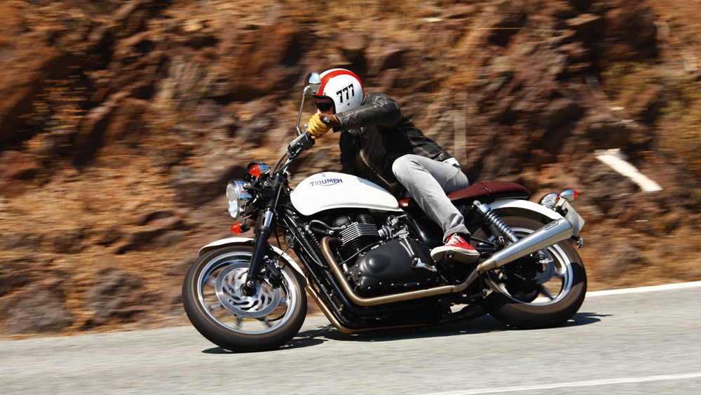 Bonneville 2009 review