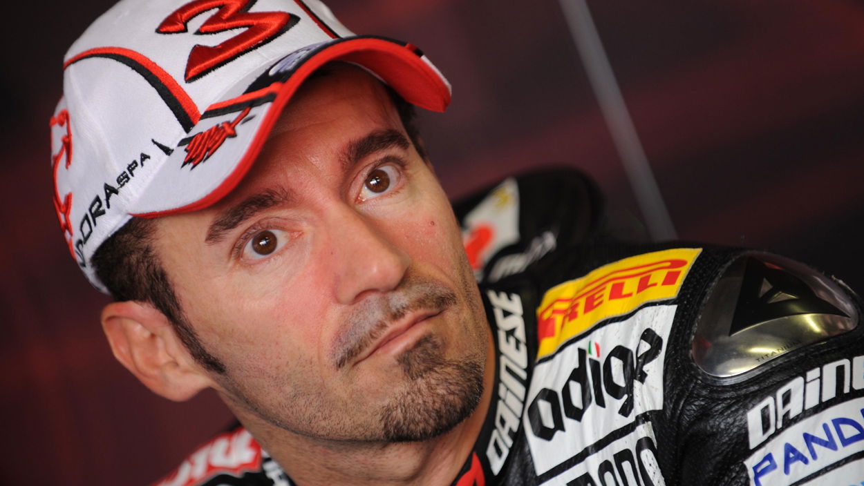 Biaggi becomes a Dad