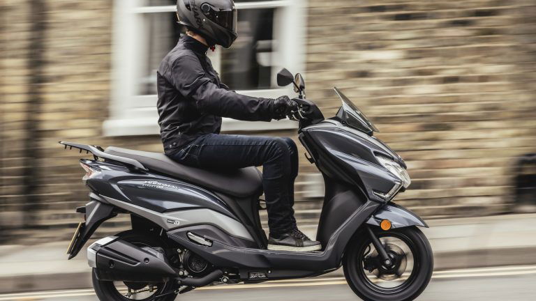 Suzuki Bugman Street 125 EX