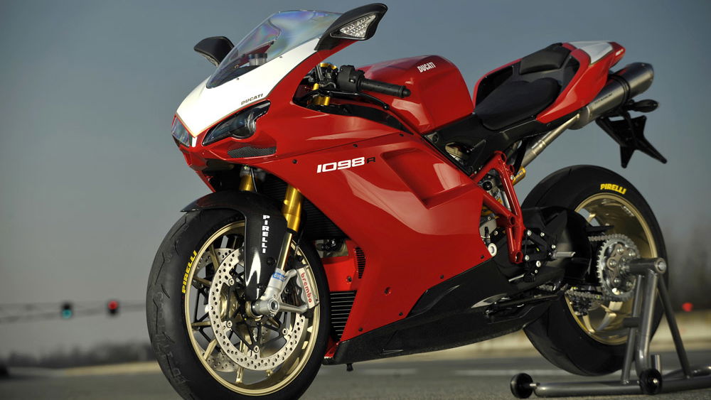 First ride: Ducati 1098R