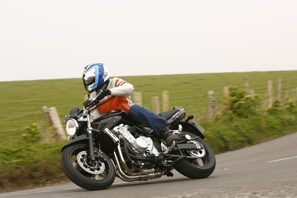 First Ride: 2007 Yamaha XJR1300