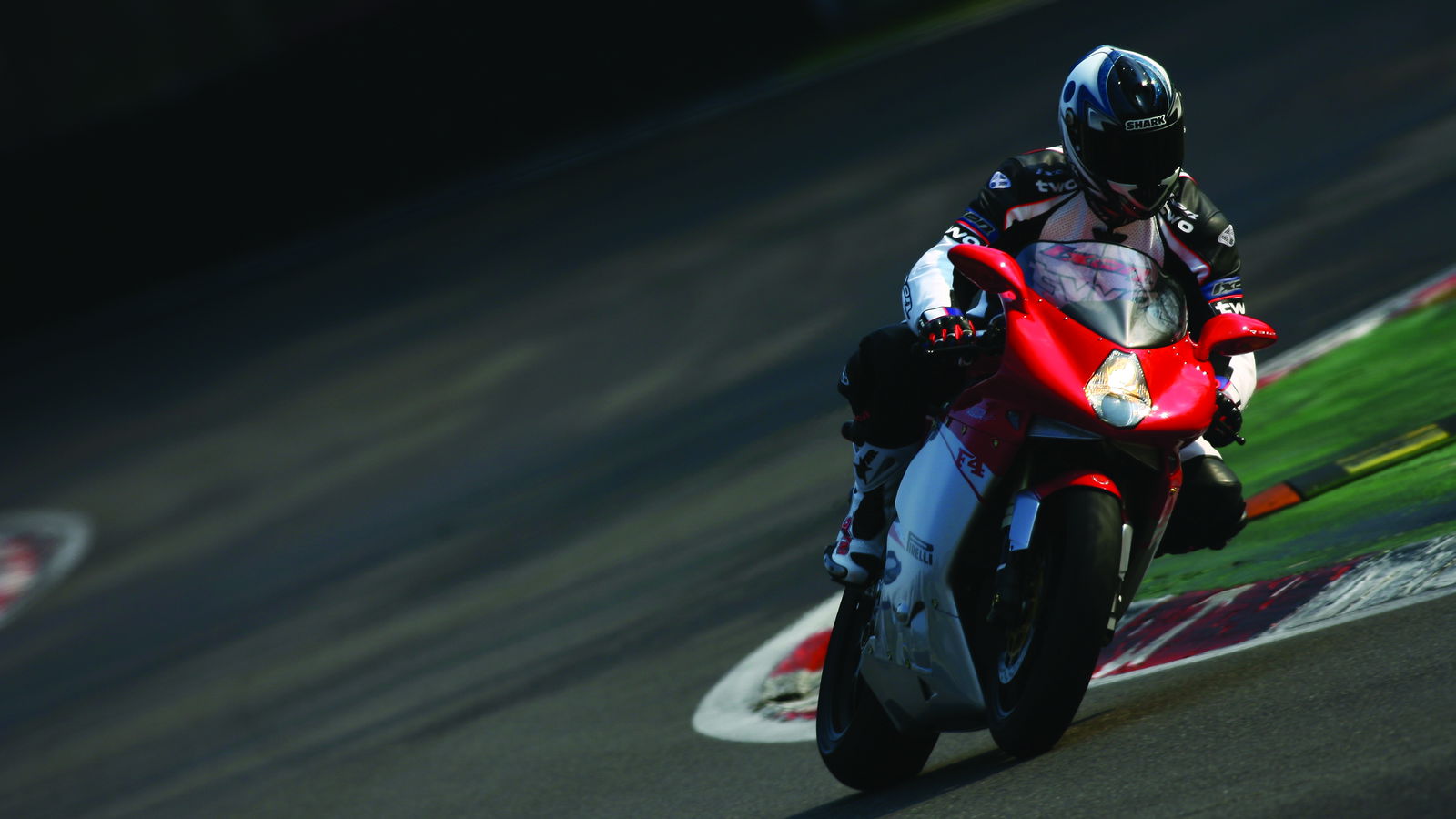 First Ride: 2007 MV Agusta F41000 312R