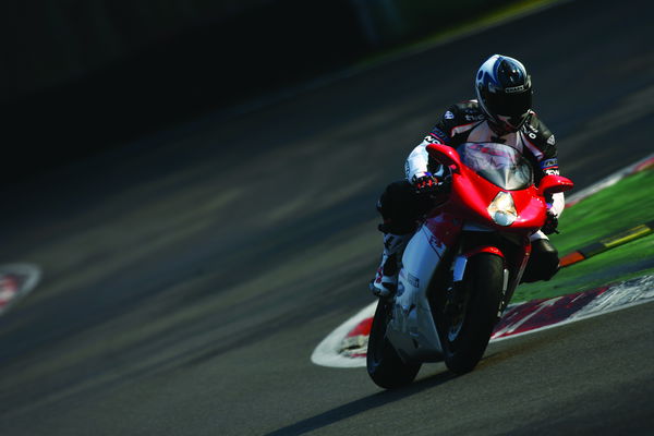 First Ride: 2007 MV Agusta F41000 312R