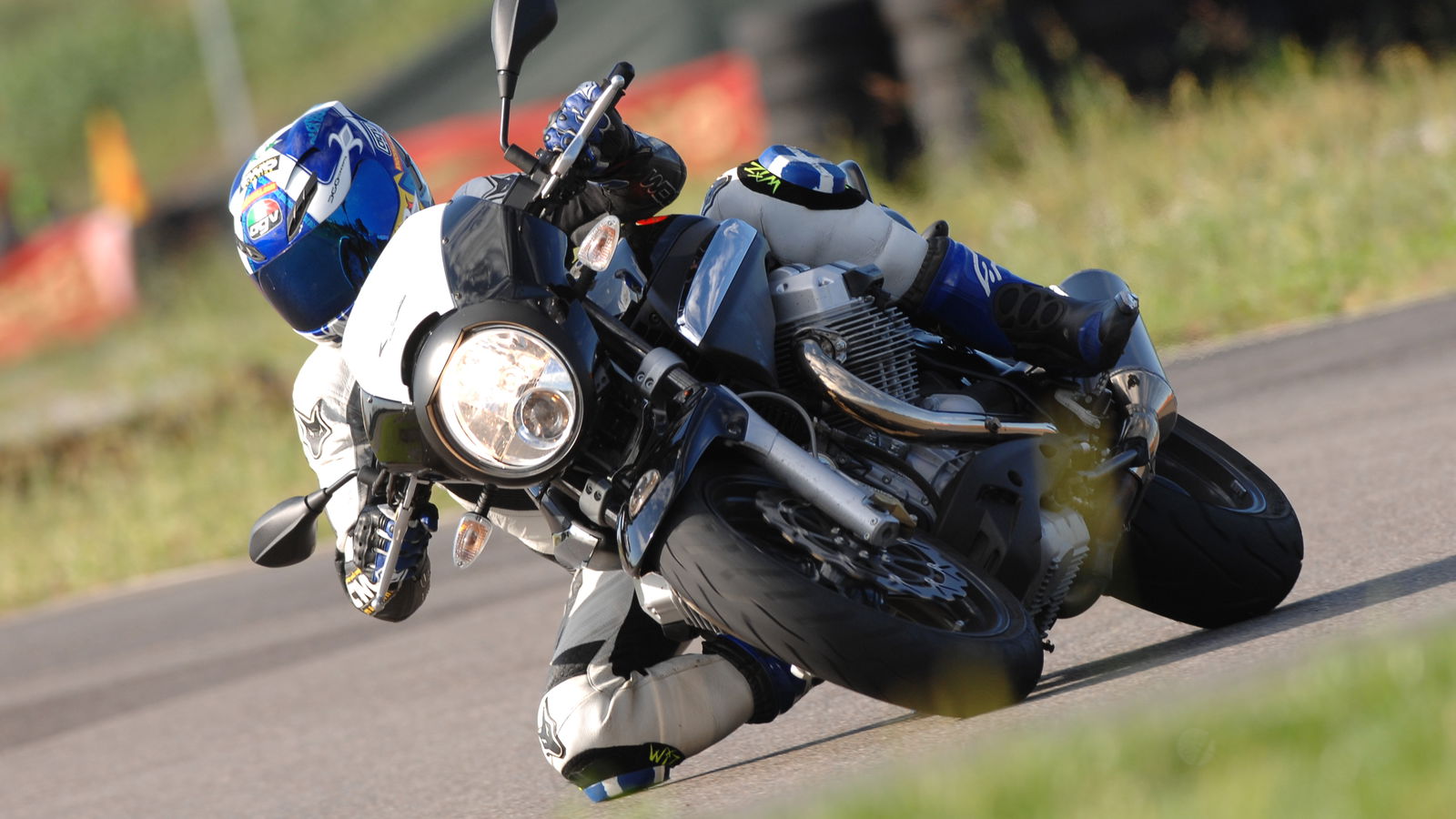 First Ride: 2007 Moto Guzzi 1200S review