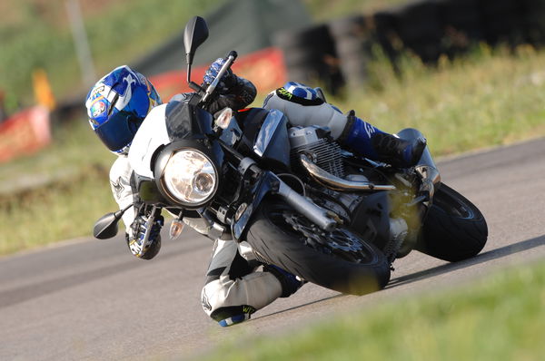 First Ride: 2007 Moto Guzzi 1200S review