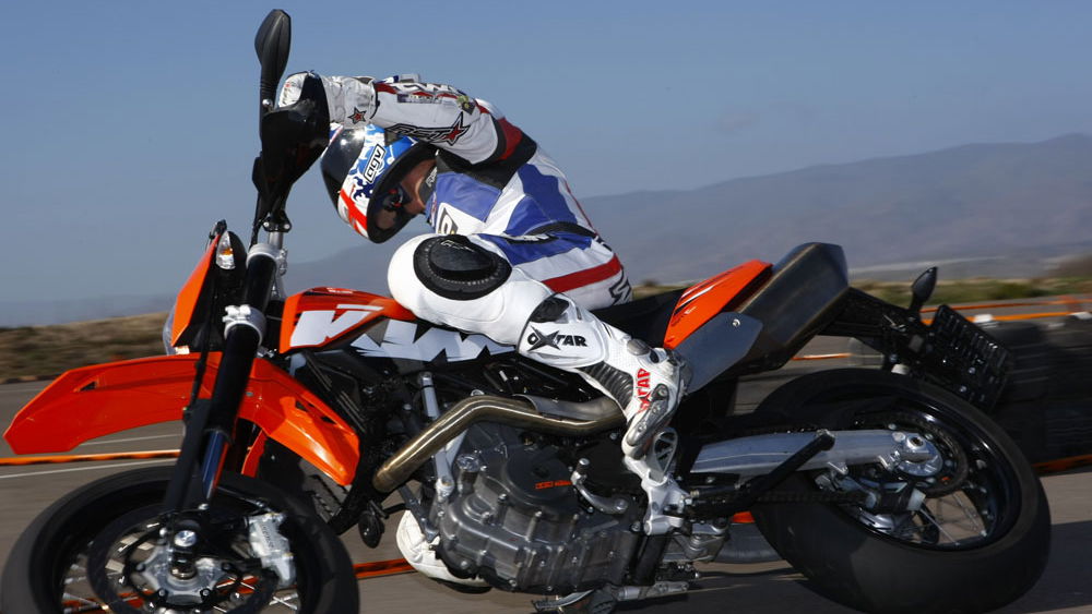 First Ride: KTM 690 Enduro & SMC
