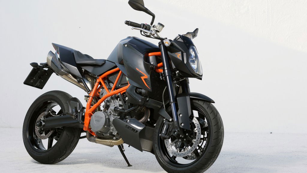 First Ride: 2007 KTM 990 Super Duke