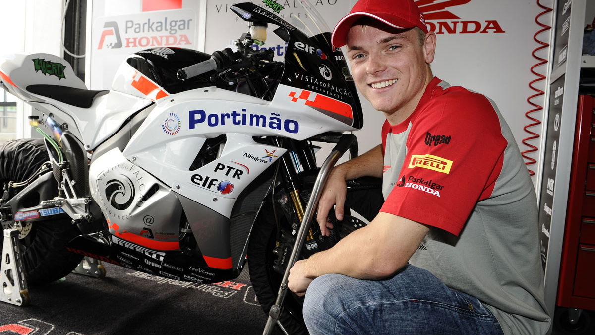 Lowes aiming to follow Crutchlow's footsteps