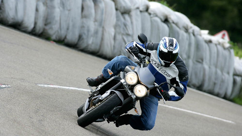 First Ride: 2008 Triumph Street Triple R