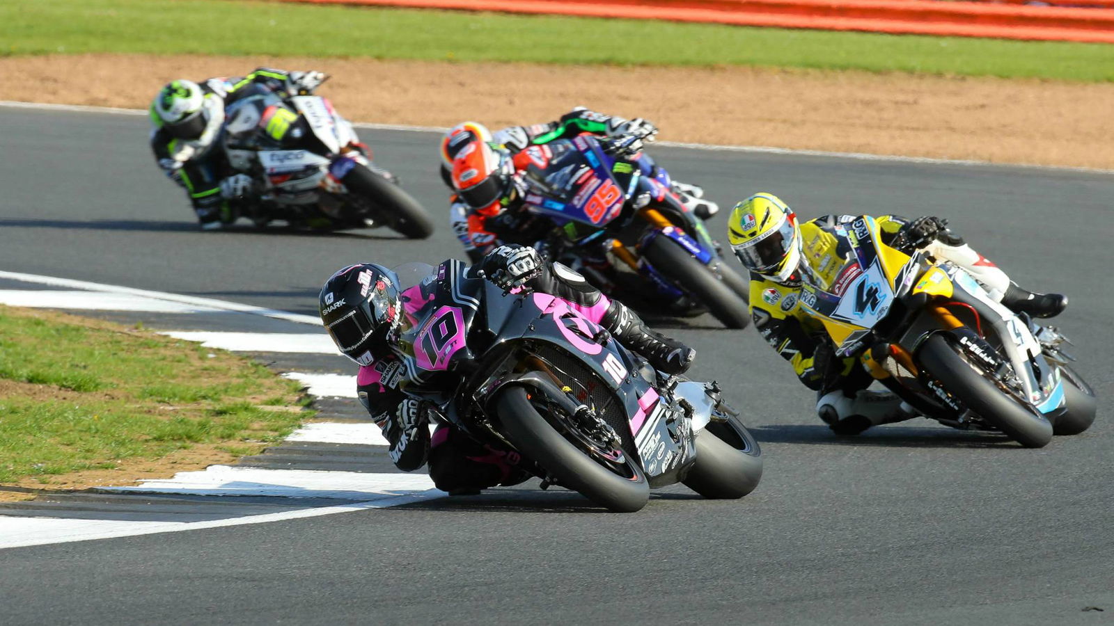OMG Racing, Elliott toast superb BSB win on weekend of firsts