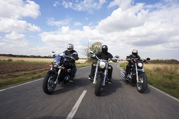 Road Test: ST3s v VFR800 v Guzzi Norge v FJR1300AS