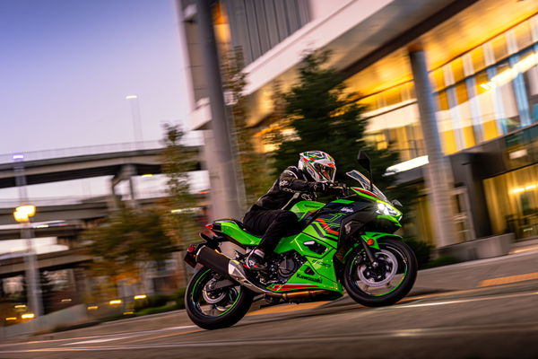 2024 Kawasaki Ninja 500 SE