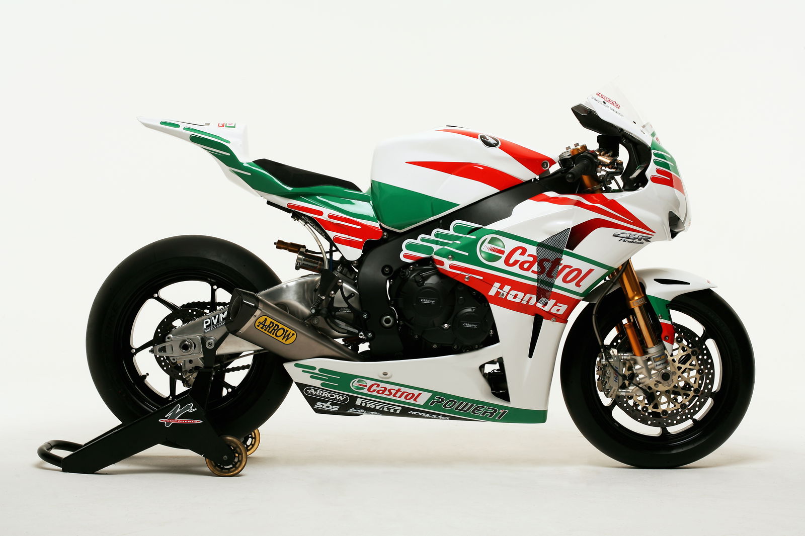 Lowes aiming to follow Crutchlow's footsteps