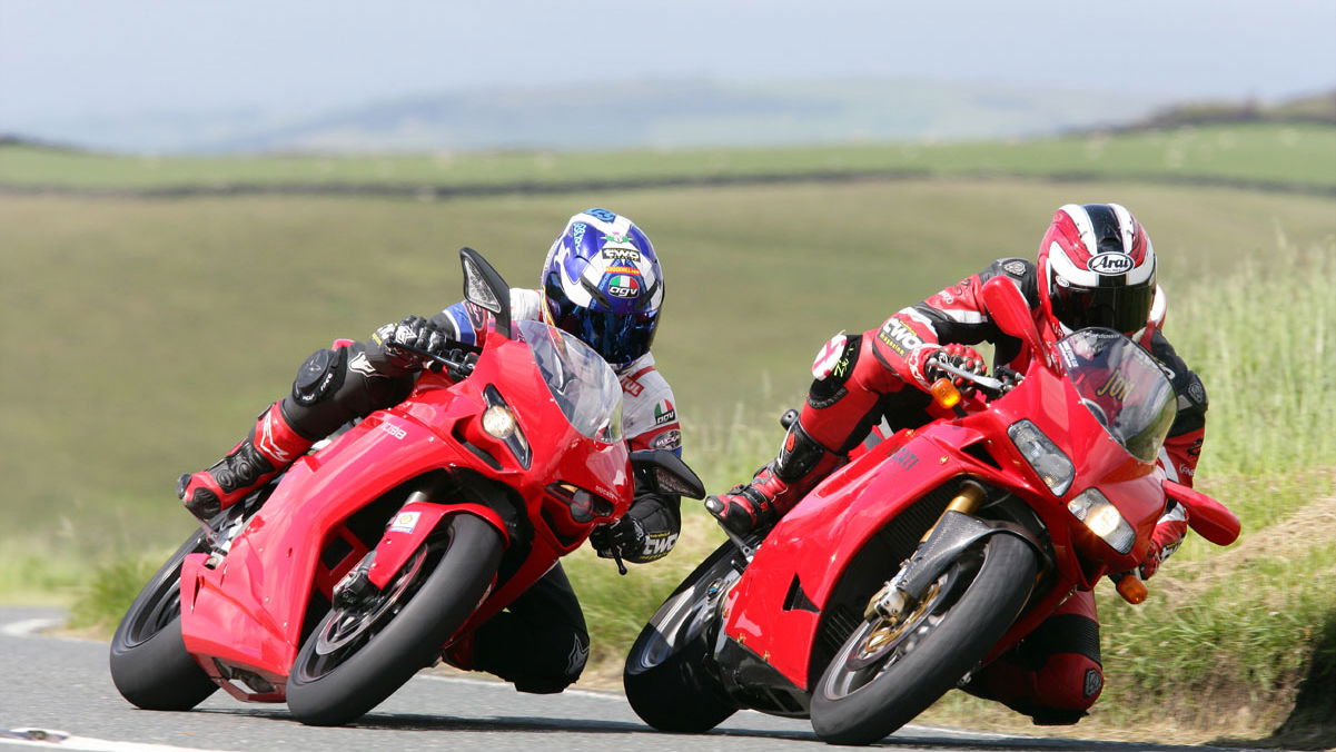 Splitting Heirs: Ducati 998 v 1098