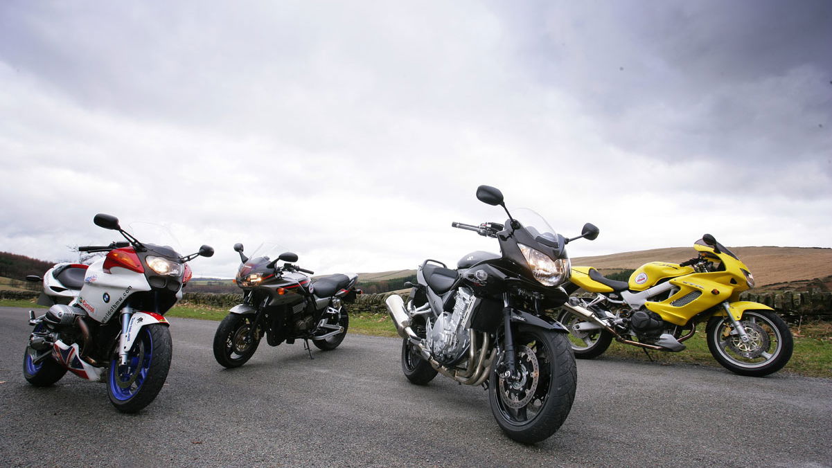 Road Test: R1100S v VTR v ZRX1200S v Bandit 1250S