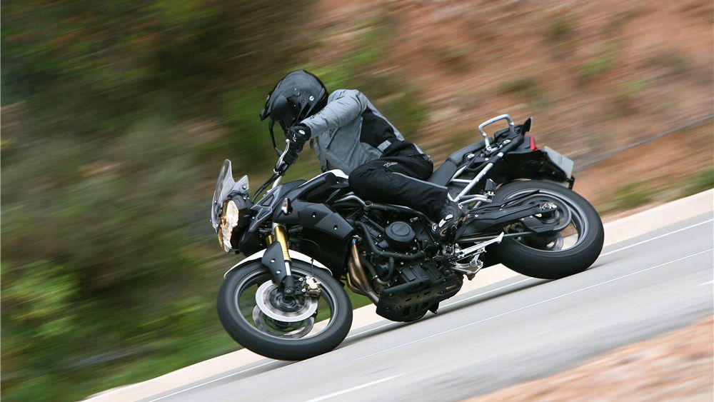 Triumph lead sales over 125cc