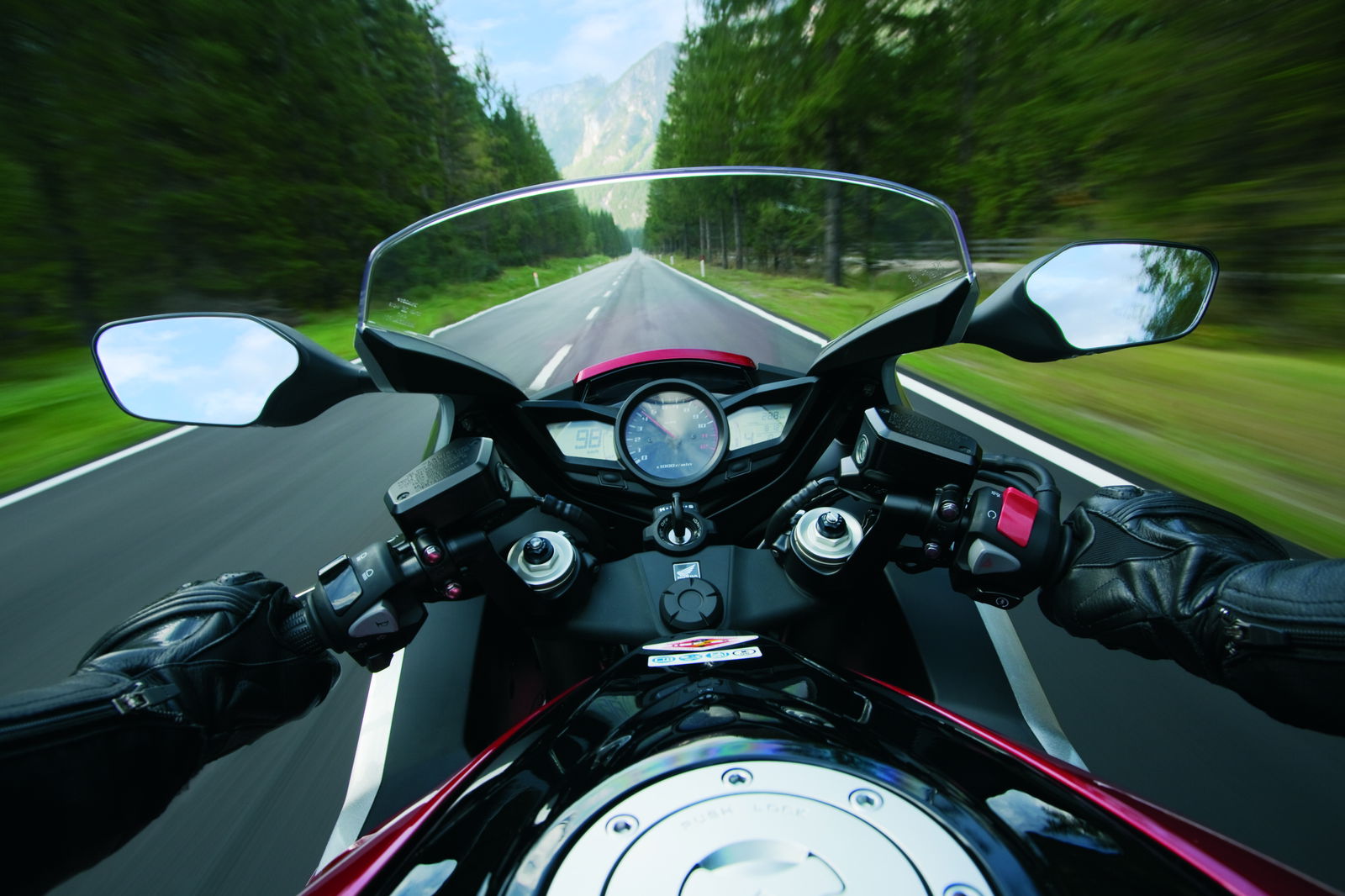 VIDEO: Gruesome Australian motorcycle safety campaign 
