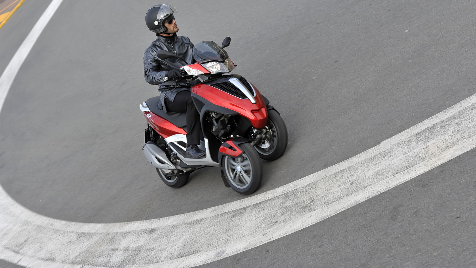 Piaggio MP3 Yourban review