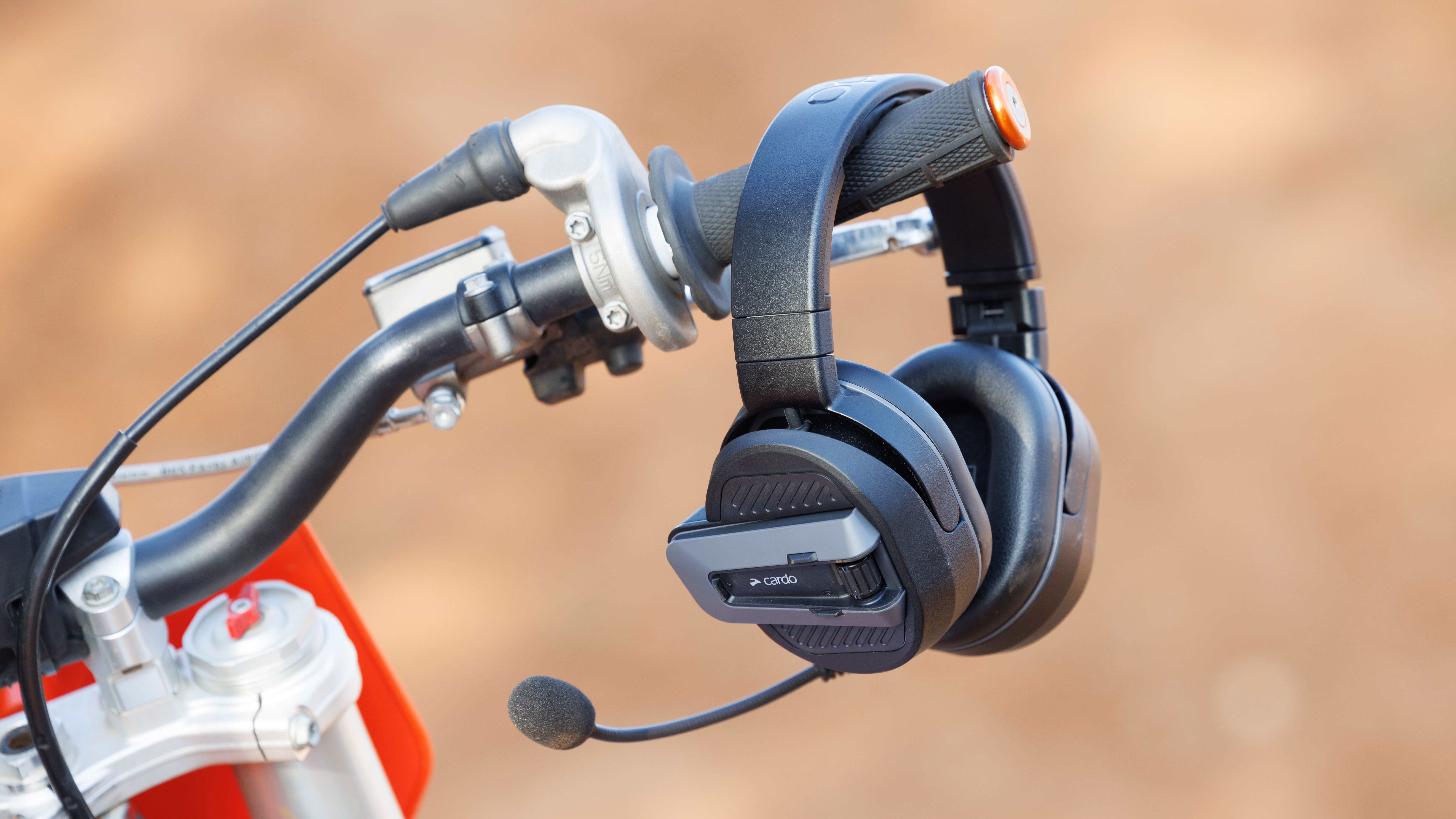 Cardo Packtalk Edgephones