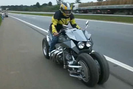 Brad Pitt in motorcycle crash