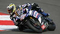 First shot of Toseland testing his WSB Yamaha YZF-R1