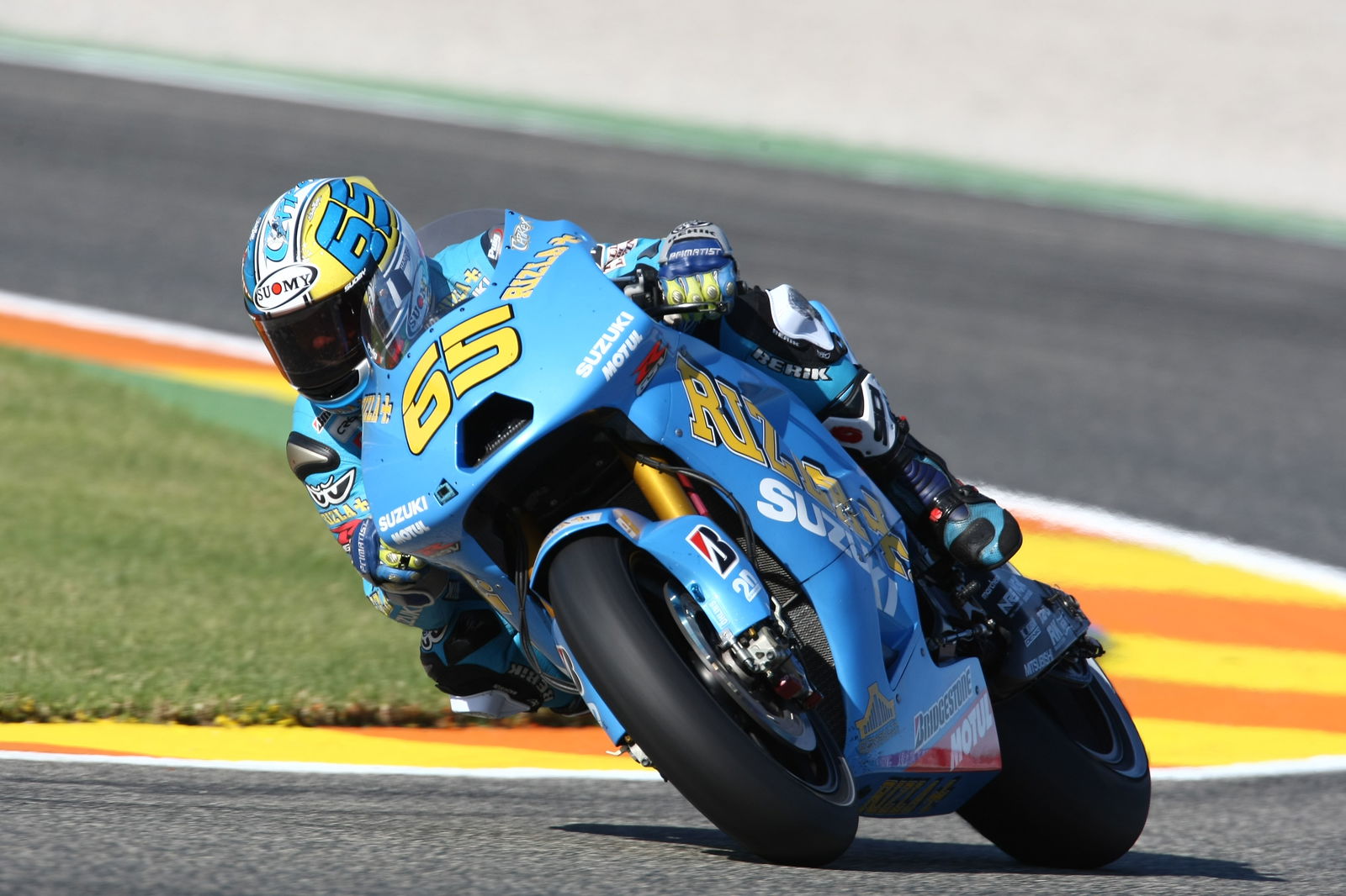 Fiat Yamaha MotoGP livery revealed