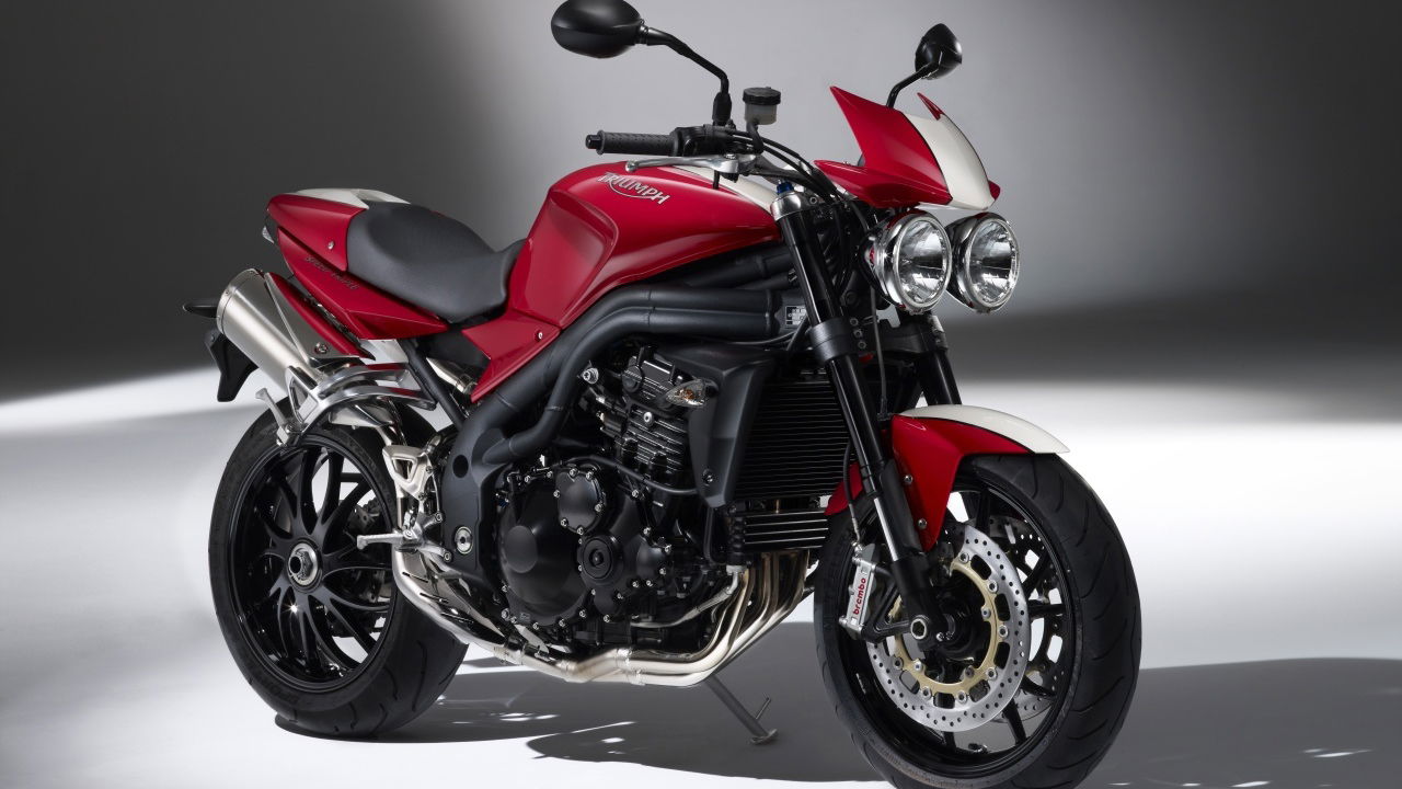 Triumph launch new Speed Triple SE