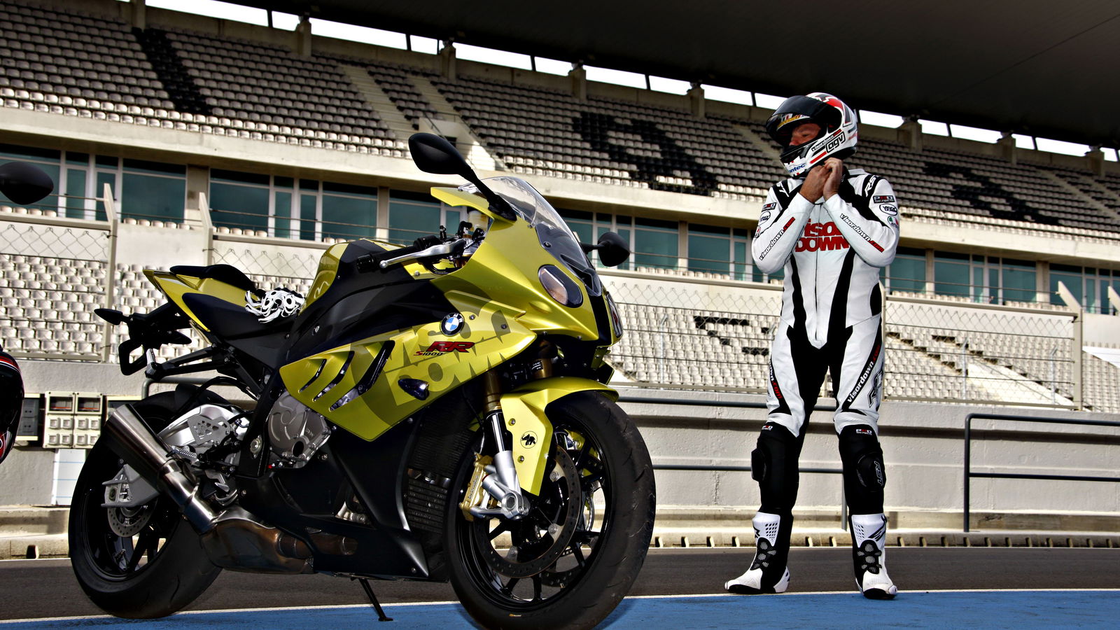 Niall Mackenzie's BMW S1000RR launch report