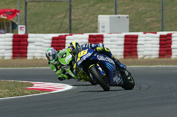 West fastest in Valencia Moto2 test