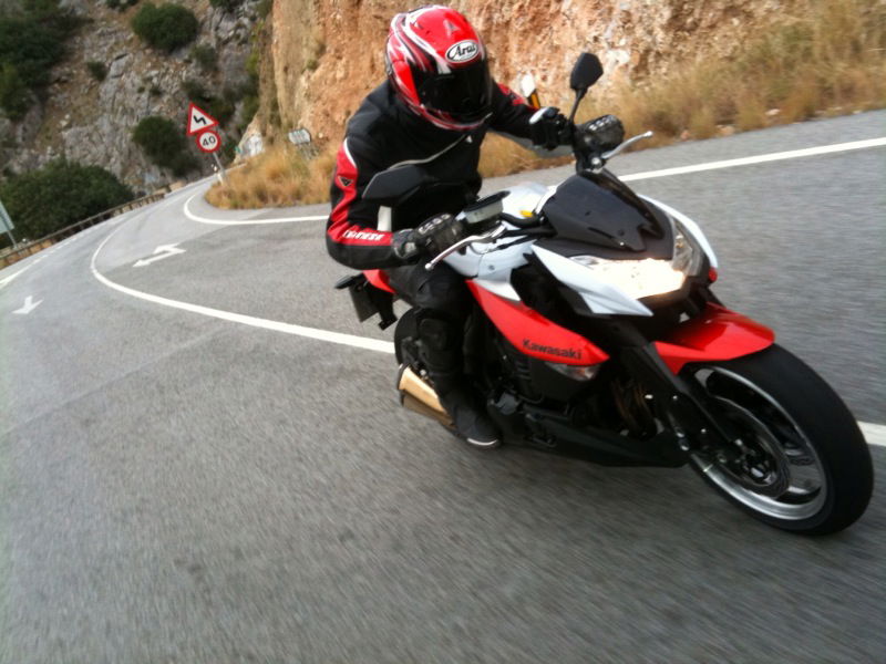 First ride review: Aprilia RSV4-R launch report