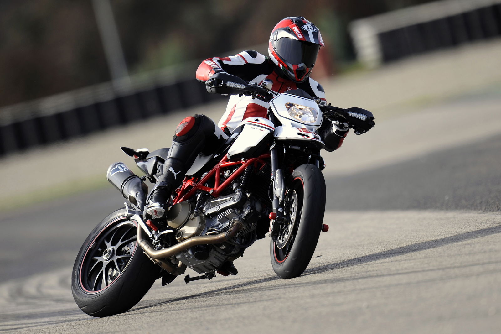 Donington Park goes into administration