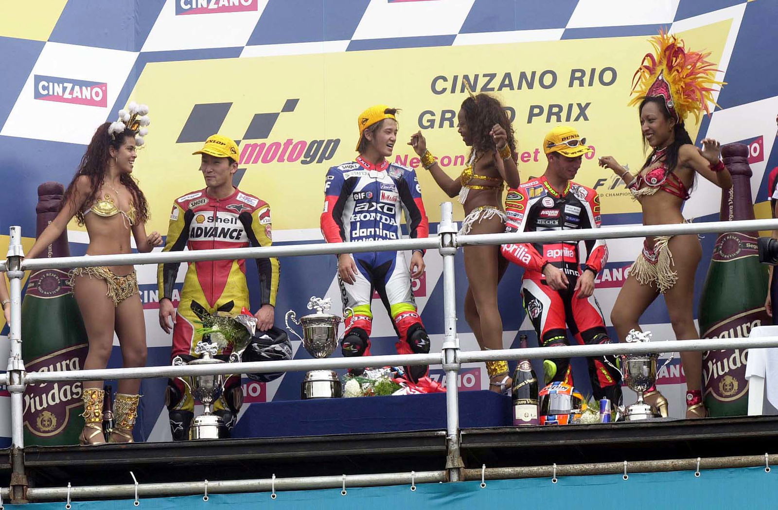 Marquez highsides in Moto2 debut