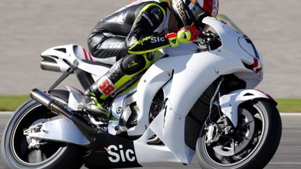 Simoncelli pleased with rookie MotoGP test