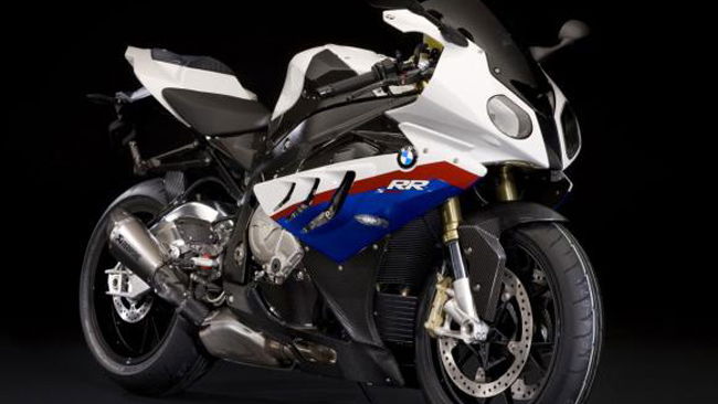 First Look: BMW S1000RR Carbon Edition