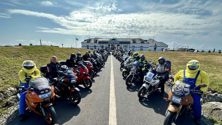 The Lonest Day Challenge Riders at the start
