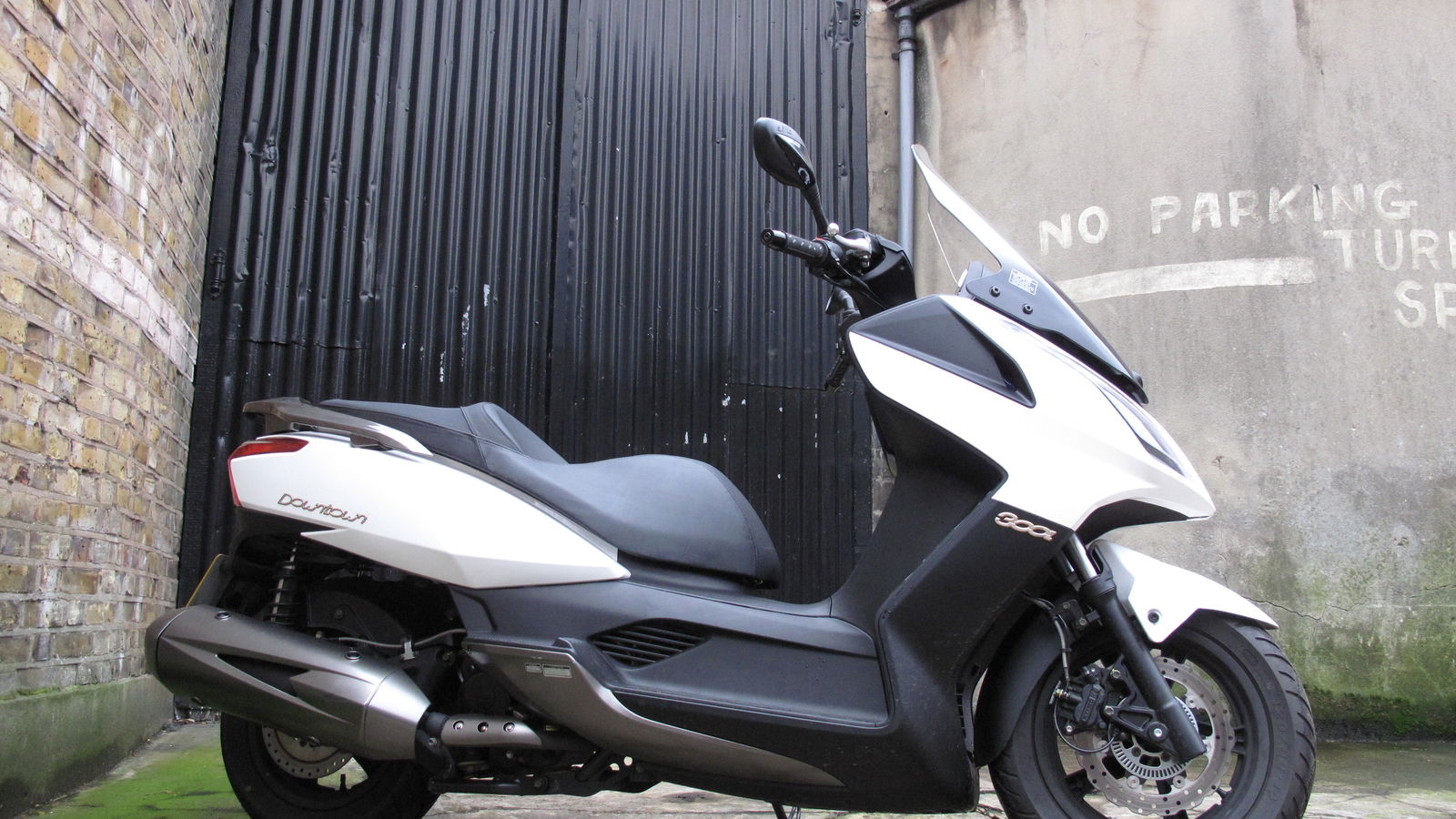 First Ride: Kymco Downtown 300i review