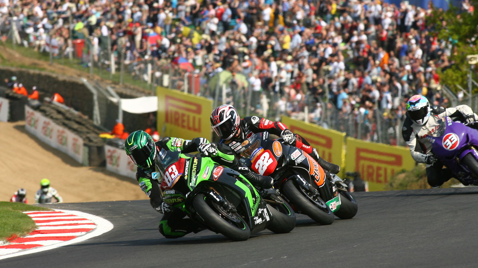 17-year old wins Superstock 1000 race on ZX-10R