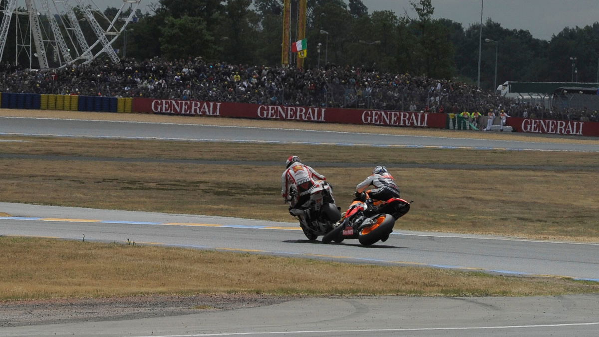 Simoncelli/Pedrosa crash sequence