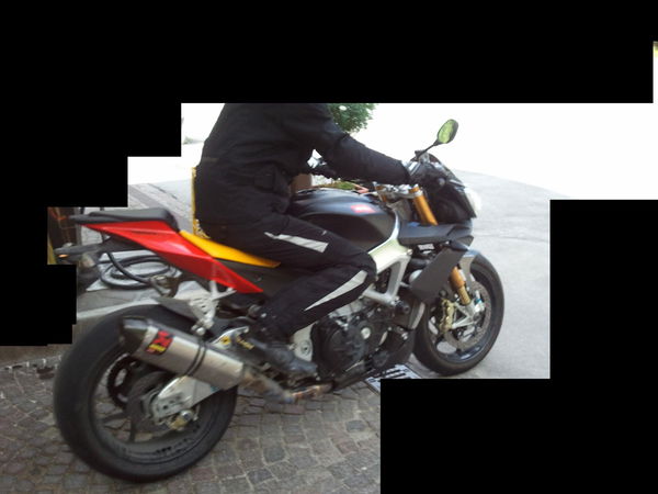 Spotted: Aprilia Tuono V4 Factory