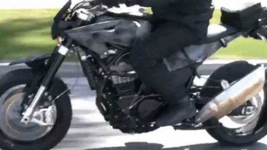 Video: Husqvarna 900