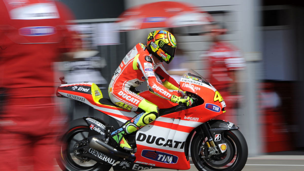 Rossi staying with Ducati for 2012