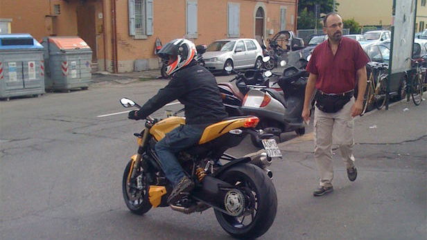 Spotted: Ducati Streetfighter 848