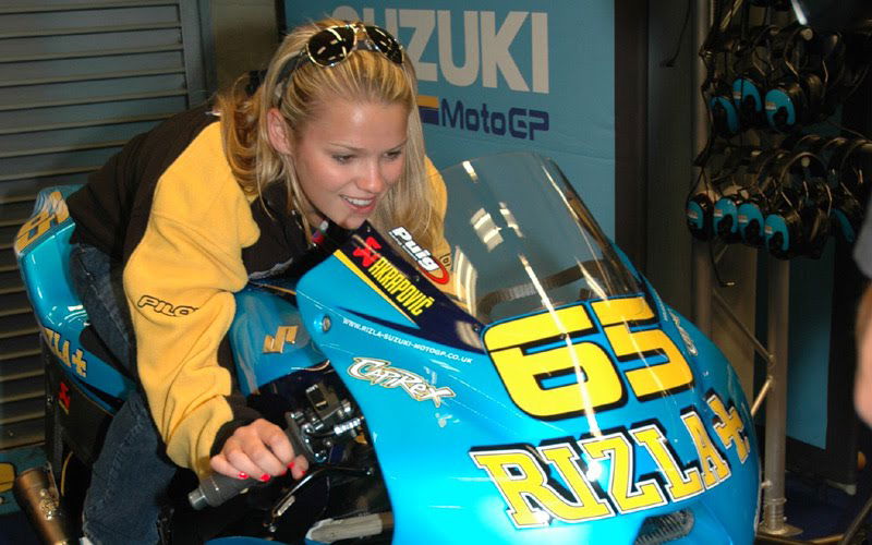 De Puniet - WSB over CRT or Moto2