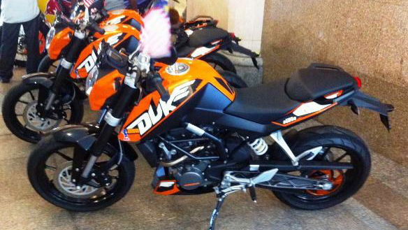 KTM Duke 200 revealed in Malaysia